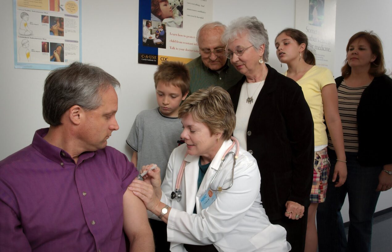 What is a vaccine and how to avoid severe side effects